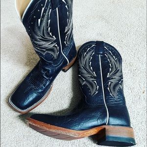 Shyanne Cowgirl Boots Sz 8.5